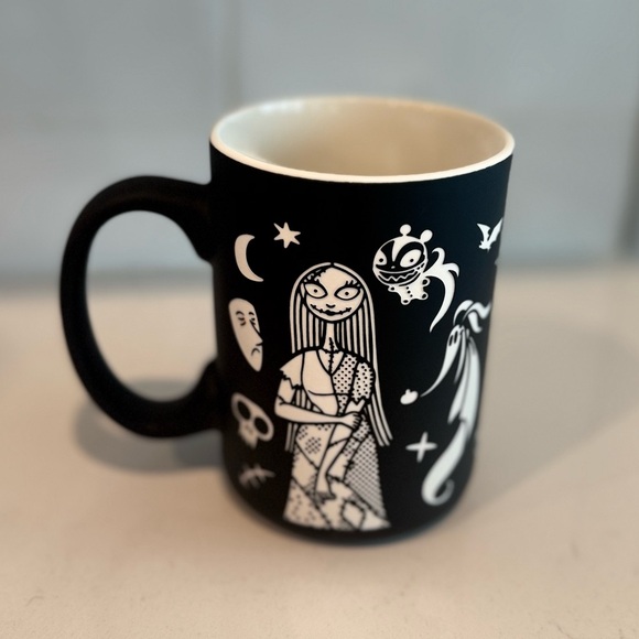 Matte Black Soft Touch Nightmare Before Christmas Jack Skellington Mug NEW - Picture 4 of 6